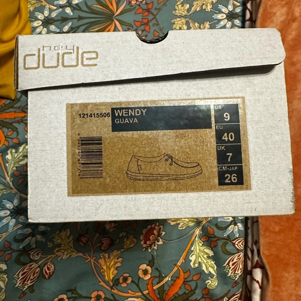 Hey Dude Women’s Wendy Guava Shoes - Picture 8 of 9